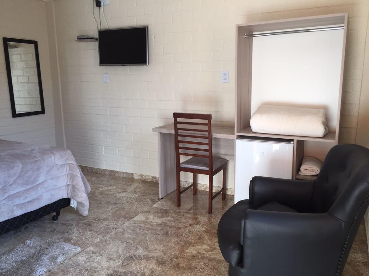 Hotel Pinheiro Крус-Алта Екстер'єр фото